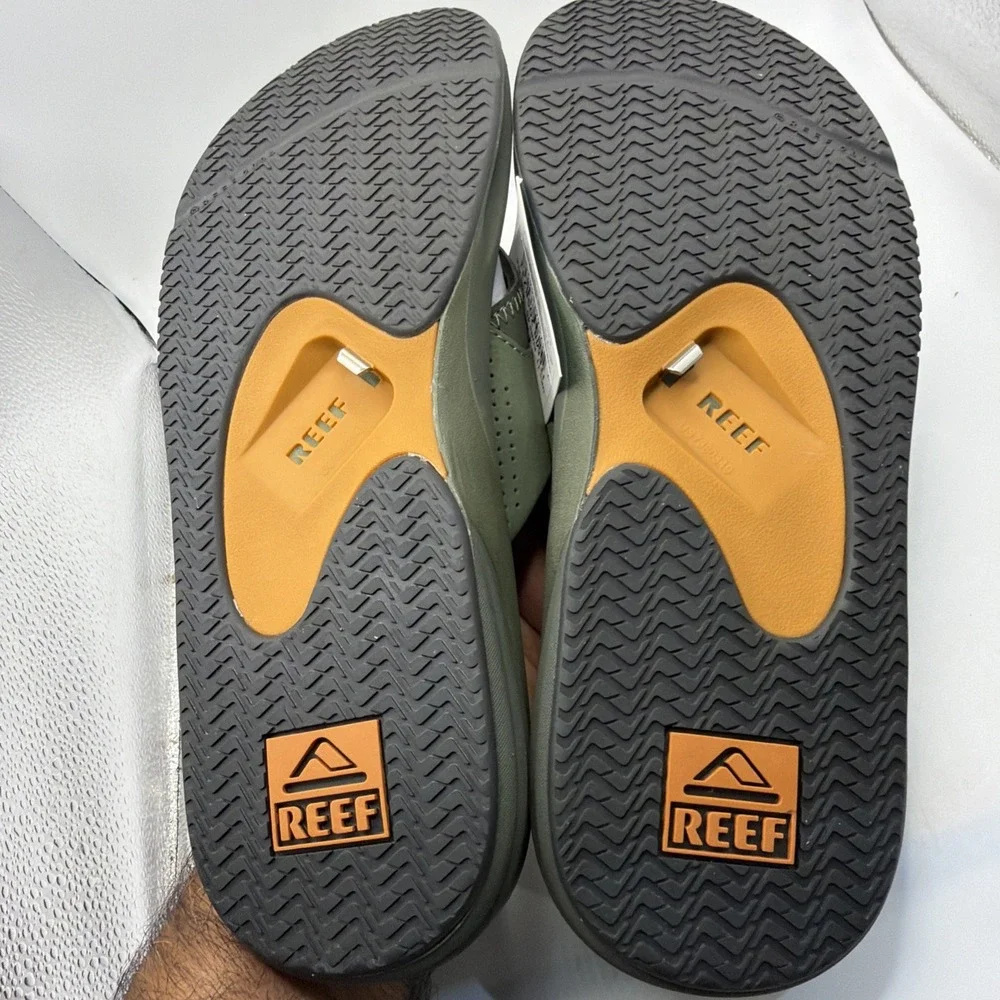 Reef Mens Cushion Fanning Flip Flops Water Friendly Comfort Beach Sandal Size12